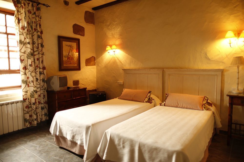 Hotel Rural Livvo Maipez Hotell 3*